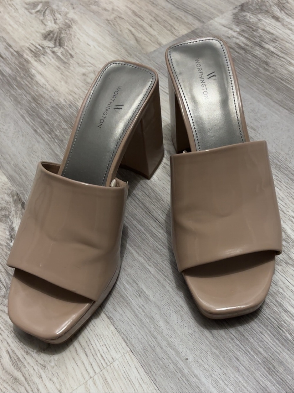 Worthington Taupe Patent Block Heel Slide Mules